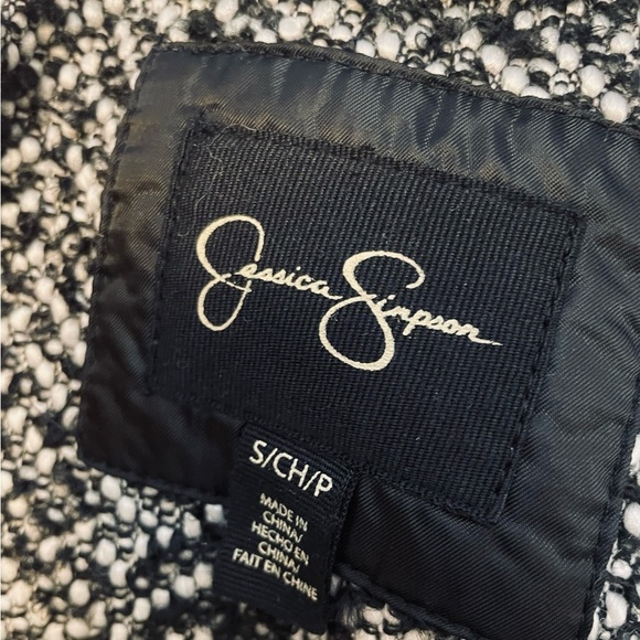 JESSICA SIMPSON Asymmetrical Button-Front Wrap Tweed Trench Coat Jacket - Picture 9 of 9